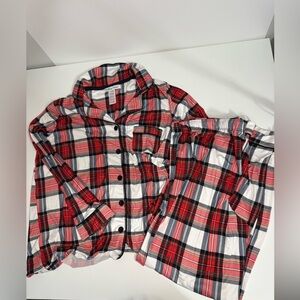 Pillow Talk Women’s Long Sleeve Plaid Pajama Set Large New